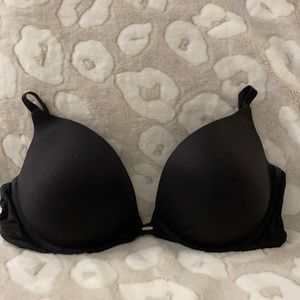 Victoria’s Secret Plunge Bra